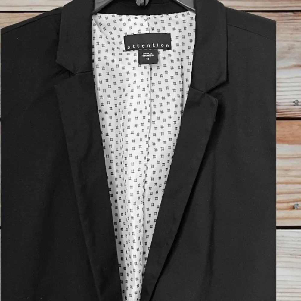 ATTENTION Women’s Black Fitted Classic Timeless Cotton Blend Blazer Size 16